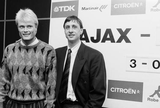 Peter Larsson, Ajax och Johan Cruyff