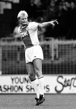 Peter Larsson, Ajax