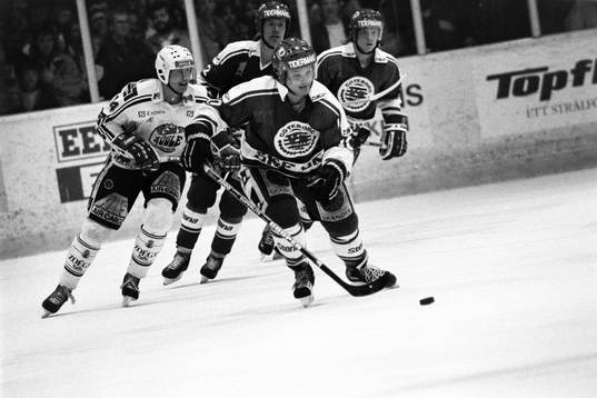 Bläddra bland fler bilder av Ishockey, Allsvenskan, Rögle - Västra Frölunda