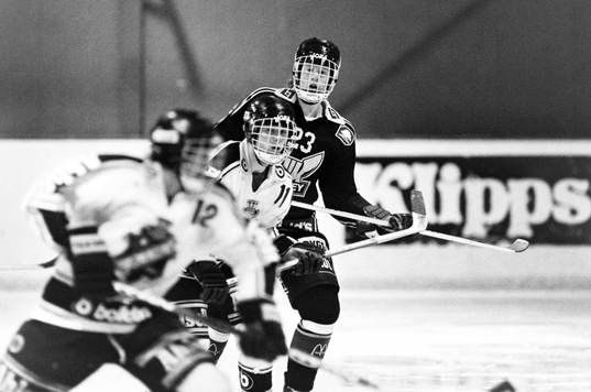 Marcus Thuresson i bakgrunden