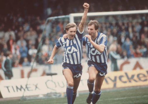 Avgörande 3-0, Dan Corneliusson, grattas av Tommy