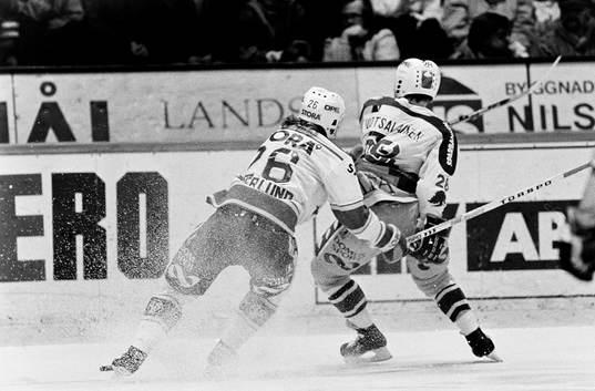 Kenneth Söderlund, Leksand och Arto Ruotanen, HV71 vid