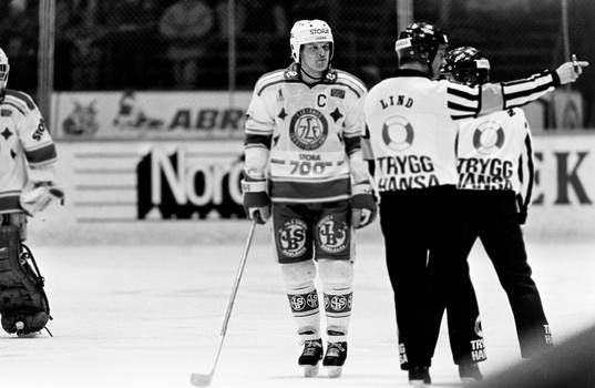 Stefan Nilsson, Leksand i samtal med domare Lind