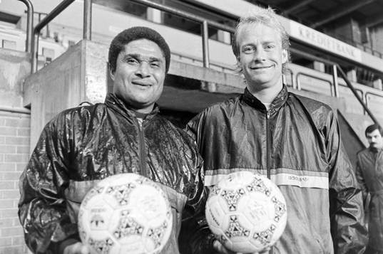 Eusebio och Mats Magnusson, Benfica dagen innan matchen
