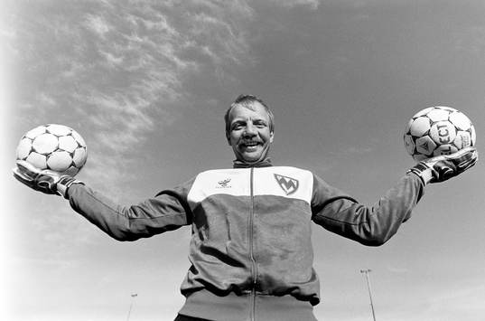John Mikkelsen, målvakt