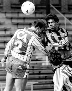 Djurgårdens Glenn Myrthil nickar in 1-0