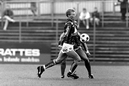 Tony Persson, Gais med bollen