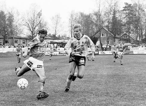 Jim Tolmie, Markaryd med bollen