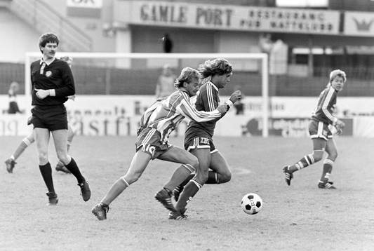 Stefan Holmström, Sundsvall med bollen jag av göteborgs