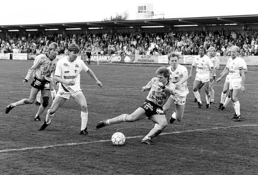 Tomas Johansson, Mjällby i skottagen