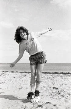 Eva Zeikfalvy, Sverige