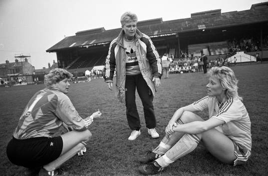 Elisabeth Leidinge, målvakt, Gunilla Paijkull,