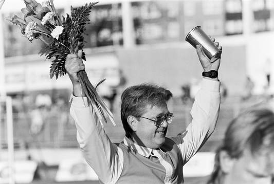 Gunnar Bengtsson, Skånska Dagbladet med en pokal