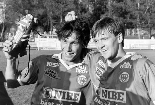 Markaryds målskyttar Mikael Broman tre mål och Jim Tolmie