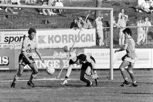 Mikael Broman, Markaryd framför elfsborgs målvakt Anders