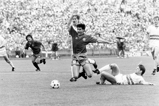 Michel Gonzales, Spanien fälls