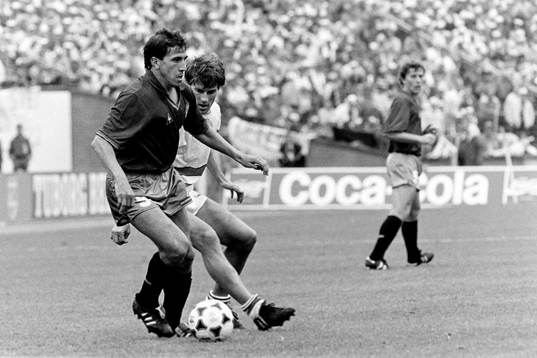 Victor Munoz, Spanien utmanas av danmarks Michael Laudrup