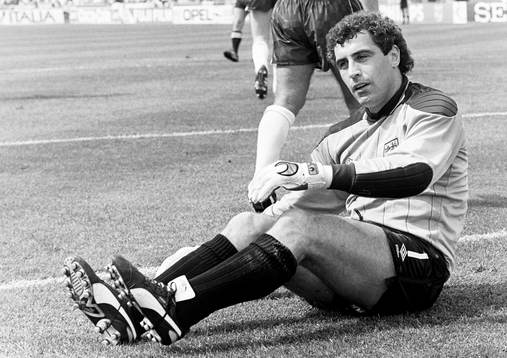 Peter Shilton, målvakt i England deppar