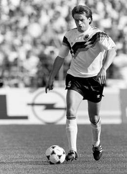 Mathias Herget, Västtyskland med bollen