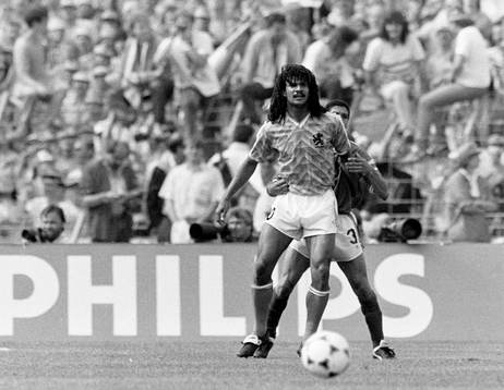 Ruud Gullit, Holland med bollen
