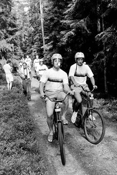 Anders Eldebrink i ledning i cykelloppet