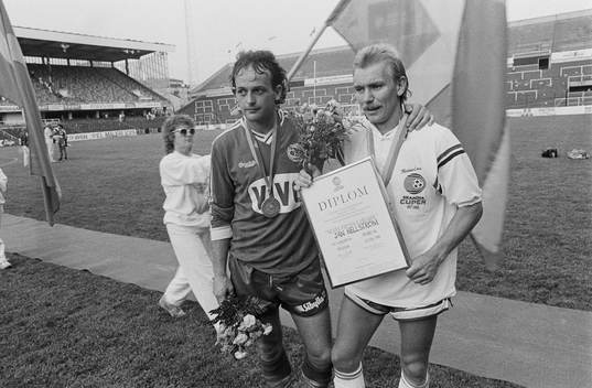 Paul McKinnon, Örebro och matchens lirare Janne