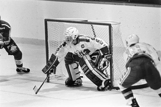 Peter Lindmark i sin första match för Malmö