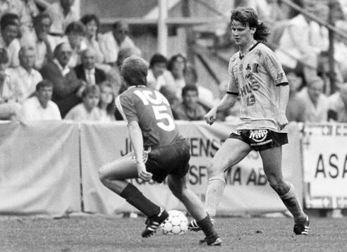Mats Lindwall, Mjällby med bollen