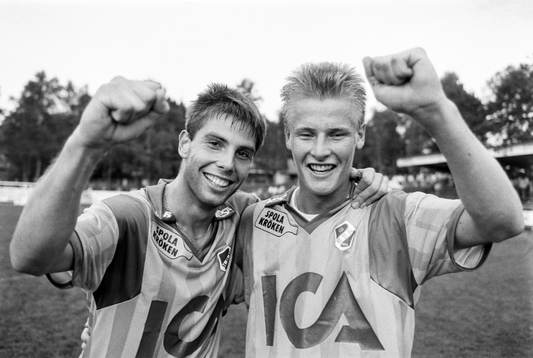 Halmstads målskyttar Jonas Dahlgren och Anders Johansson