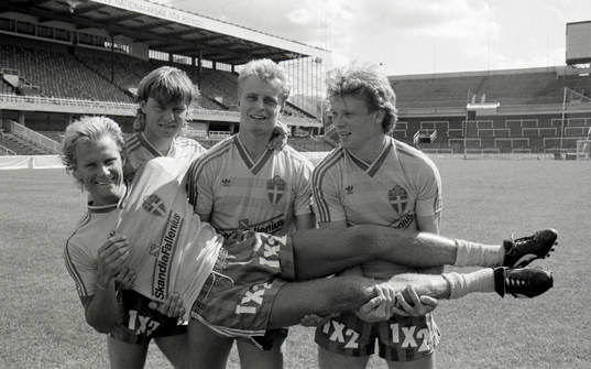 Joakim Persson, Jonas Thern och Leif Engqvist bär på