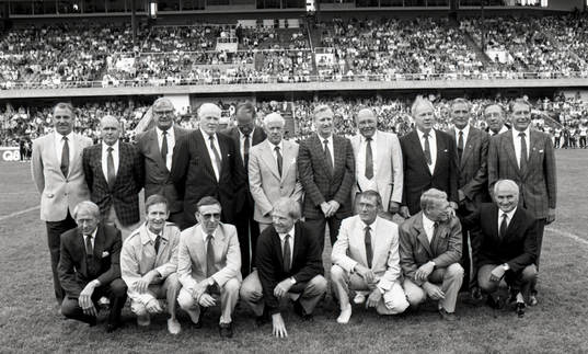 Spelare från VM-laget 1958, bl.a Gunnar Gren, Bengt Julle
