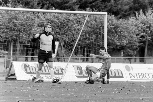 '880925 Fotboll, Div 1 södra, IFK Hässleholm - Elfsborg,