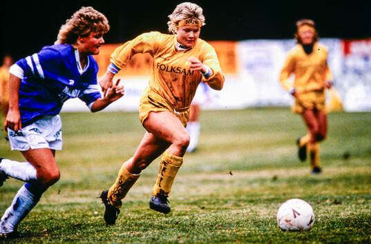Fotboll, damallsvenskan (första), SM-final, Öxabäck -