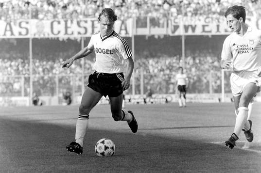 Hans Holmqvist, Cesena med bollen