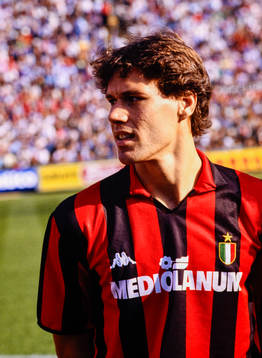 Marco van Basten, Milan