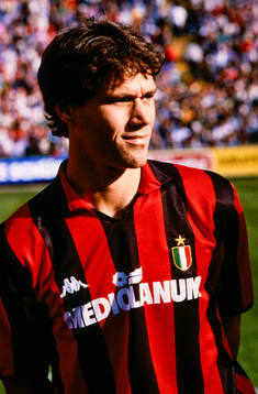 Marco van Basten, Milan