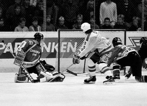 Håkan Åhlund, Malmö framför osbys målvakt Lars Ekholm