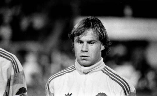 Hans Holmqvist, Sverige