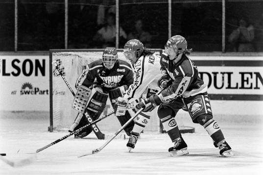 Christer Kellgren, Frölunda med pucken