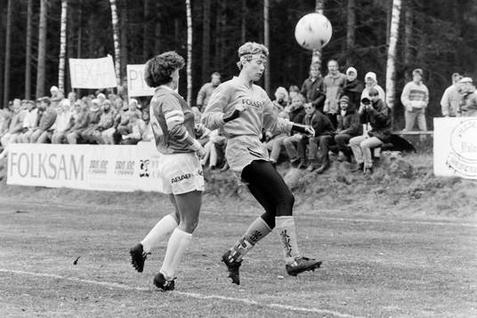 Anneli Andersson, Öxabäck med bollen