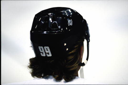 Wayne Gretzkys helmet, nr 99, LA Kings