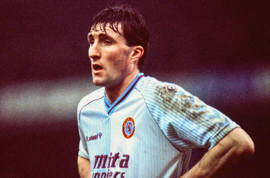 Bläddra bland fler bilder av Football, Division One, Nottingham Forest - Aston Villa