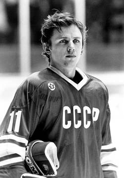 Igor Larionov, Sovjet