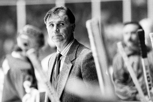 Sovjets förbundskapten Viktor Tichonov