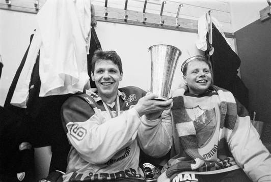 Karl-Erik Lilja och Rolf Ridderwall, målvakt i Djurgården