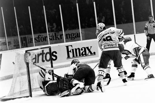 Håkan Södergren och Jonas Bergqvist, Sverige gör mål på