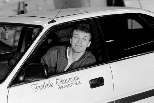 Fredrik Olausson, Sverige i sin bil