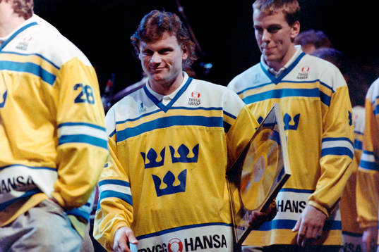Håkan Södergren, Sverige leder VM-låten