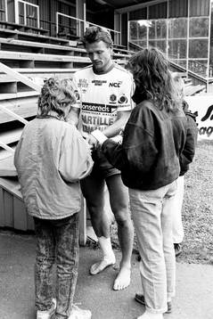 Torbjörn Nilsson, spelande tränare i Jonsered skriver