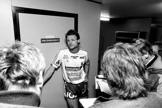 Torbjörn Nilsson, spelande tränare i Jonsered möter